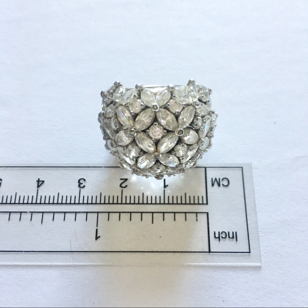 Ring ❤️❤️❤️ - Picture 6 of 8